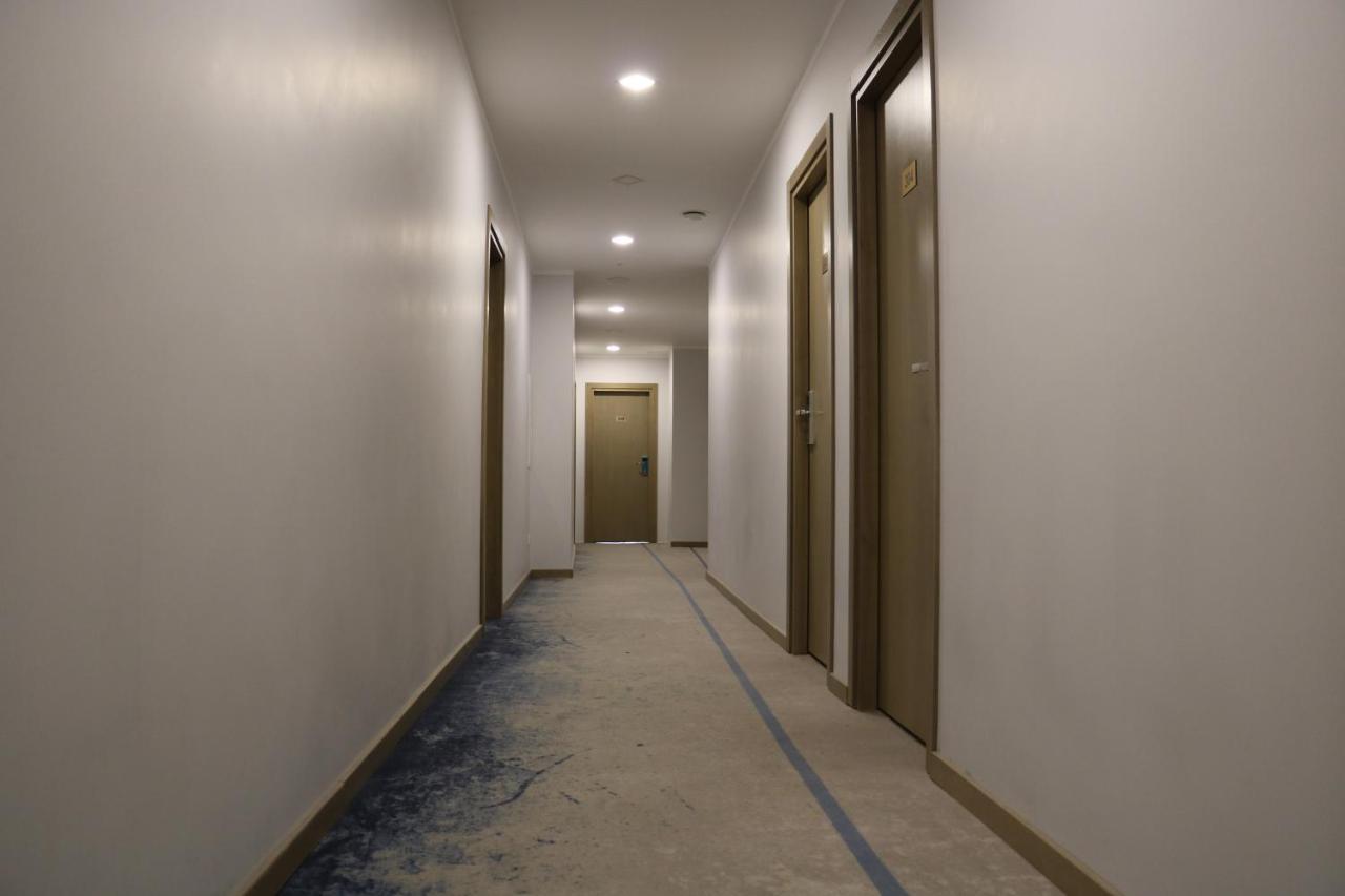 Viesbutis Banga Hotel Taurage Exterior photo